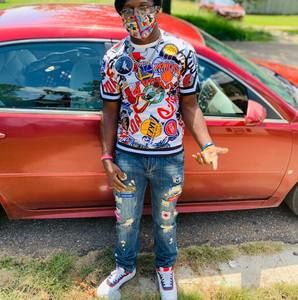 Meet your Posher, Johnathan